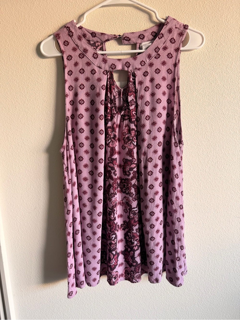 Clover + Scott Mauve Floral-Print Sleeveless Tank Top